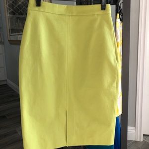 Banana Republic Bi-Stretch Skirt!